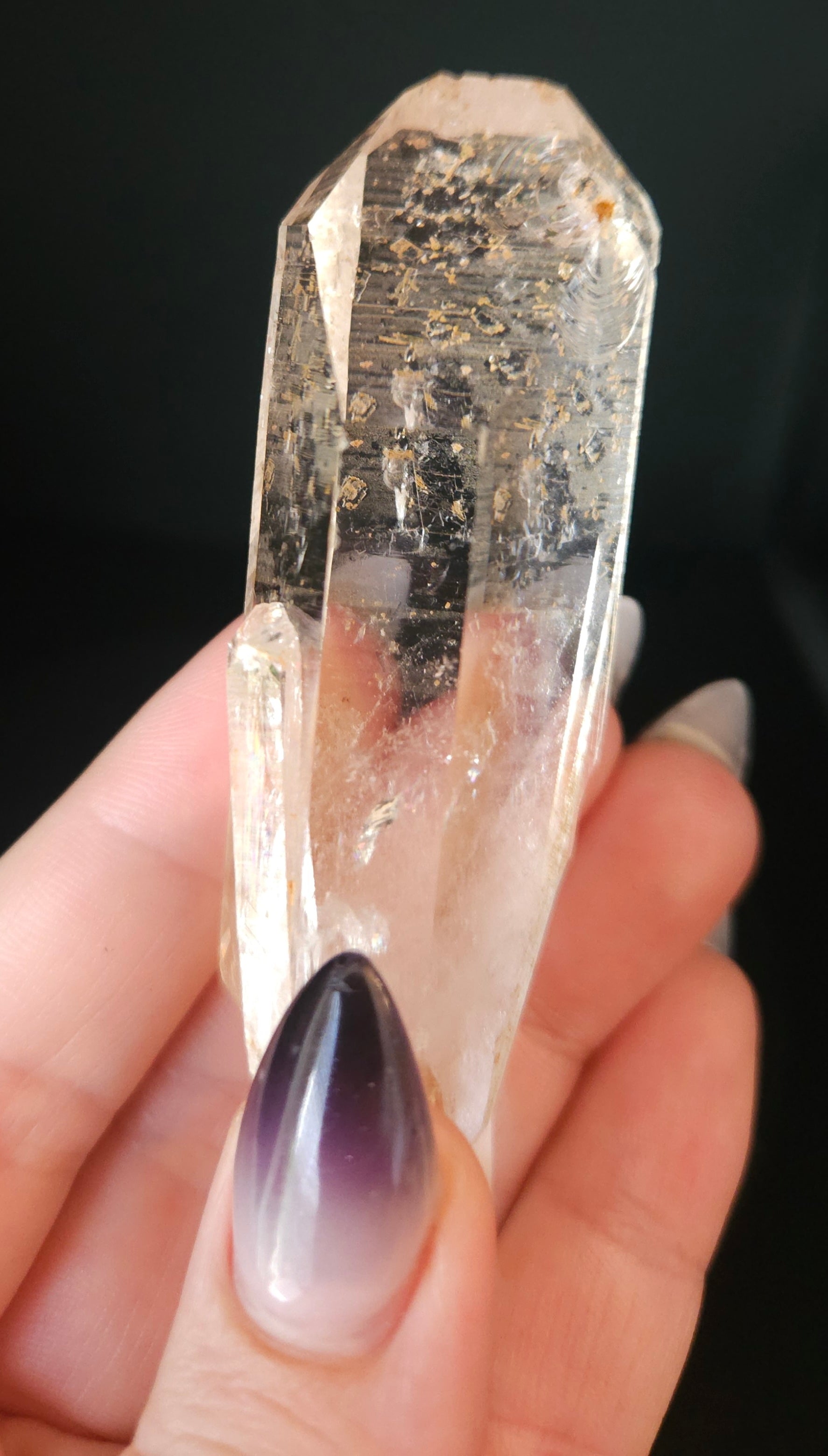 Large quartz crystal point