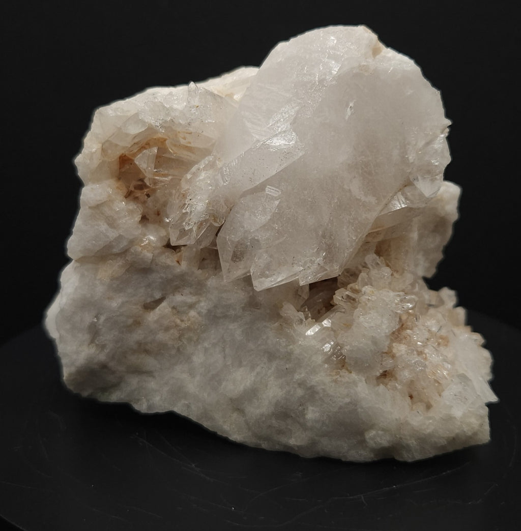 "Snow Storm" - Unique Crystal cluster with tons of little points, on quartz matrix